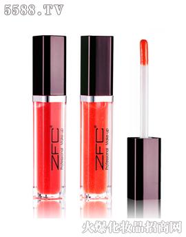 �����А�(��i)�����yƷ���޹�˾��ZFC�����R�洽��