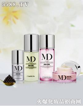 ��ֲ�عɼ��F(tu��n)�ɷ����޹�˾���M���~(y��)�����A�o(h��)�wϵ��