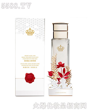 ��ֲ�عɼ��F(tu��n)�ɷ����޹�˾����ֲ�߶˼Ҿӣ��̹����B(y��ng)���A�飩