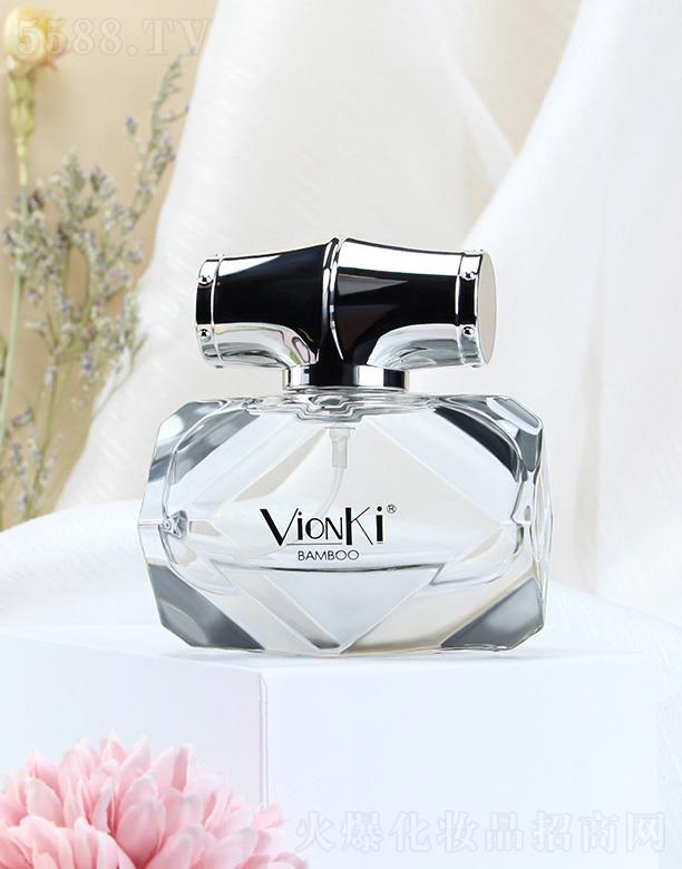 ���^�����һ��yƷ���޹�˾��ޱ�������Ůʿ��ˮ-�t