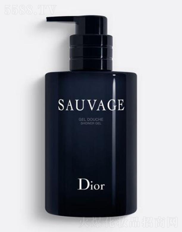 ��������̄�(w��)���Ϻ������޹�˾���ϊW��Ұ��ʿ��ԡҺ ���N��Ұ��ʿ��(j��ng)�����{(di��o)��w�M�@��Ȼľ�|(zh��)���