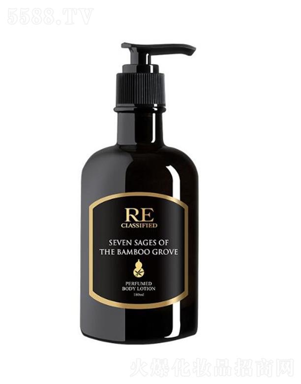 �Ϻ������Q�����޹�˾��RECLASSIFIED�������t���w��Һ 180ml�����ڱ��ּ��w��Ȼ����