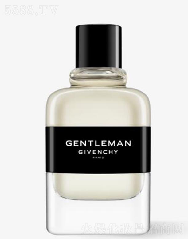 ·����܎��ˮ���yƷ(�Ϻ�)���޹�˾���o��ϣ��ʿ����ˮ չ�F(xi��n)�����Ტ����ā���ԅs�ָ���đ���b