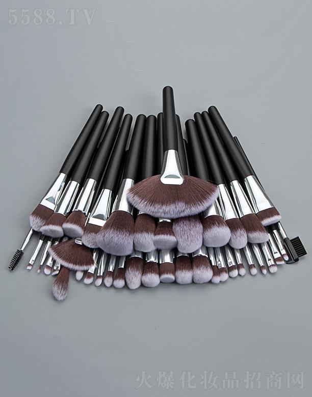 ���ϴ��»��y�þ����޹�˾��������40֧���yˢ���b   ȫ��ܛë���y�L��M��ˢ��