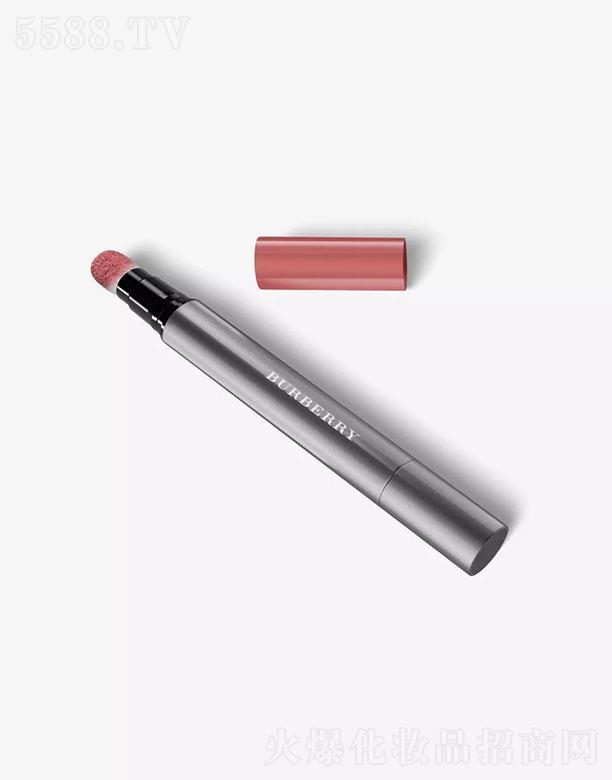 ������(�Ϻ�)�Q(m��o)�����޹�˾���������z�q�F���Ą�(d��ng)��ˢ - ���~�ۼt 16 ̖(h��o) չ�F(xi��n)������ɫЧ��