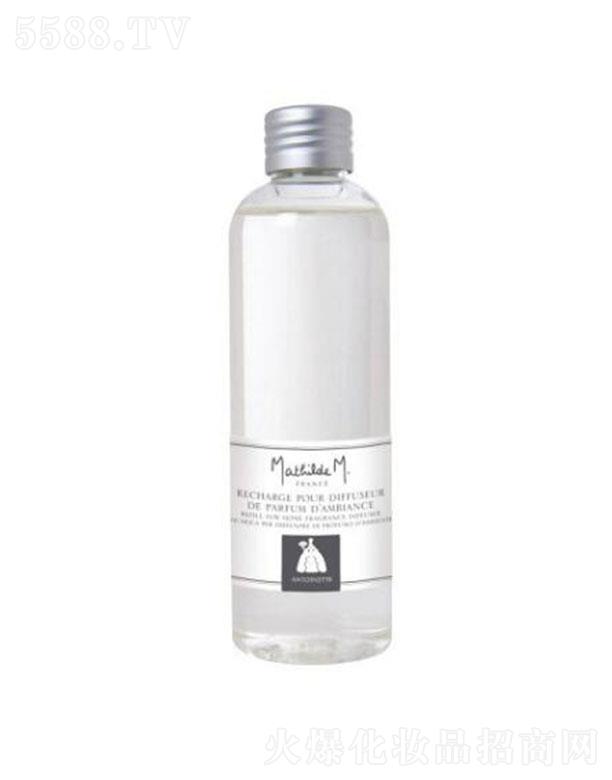 ������(�Ϻ�)Ʒ�ƹ����ɷ����޹�˾���Ϻ������� ���۠��­h(hu��n)������a��Һ200ml ���|��������