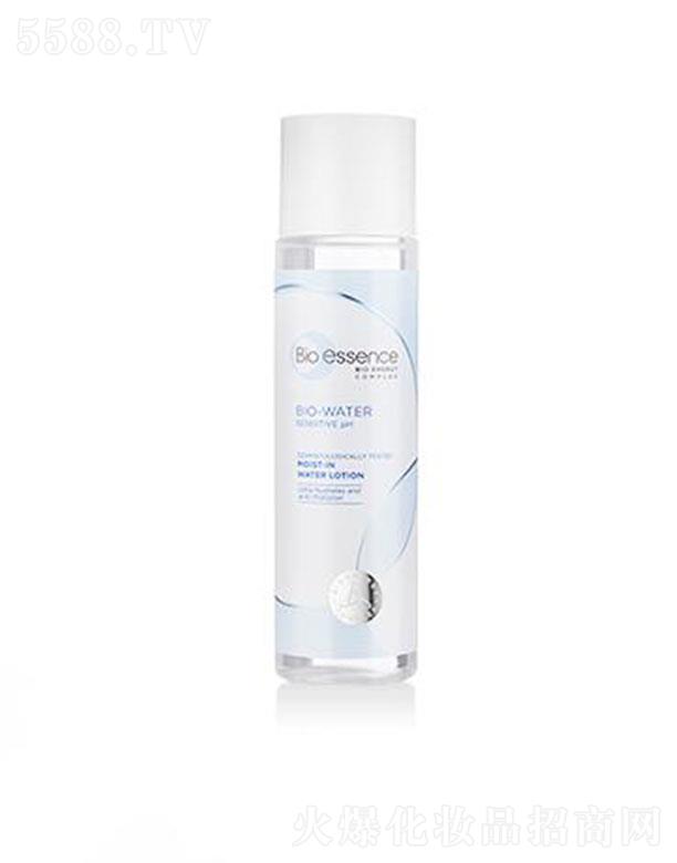 �Ϻ��ֳ��Q(m��o)�װl(f��)չ���޹�˾���P����ˮ���澏����(r��n)�wҺ