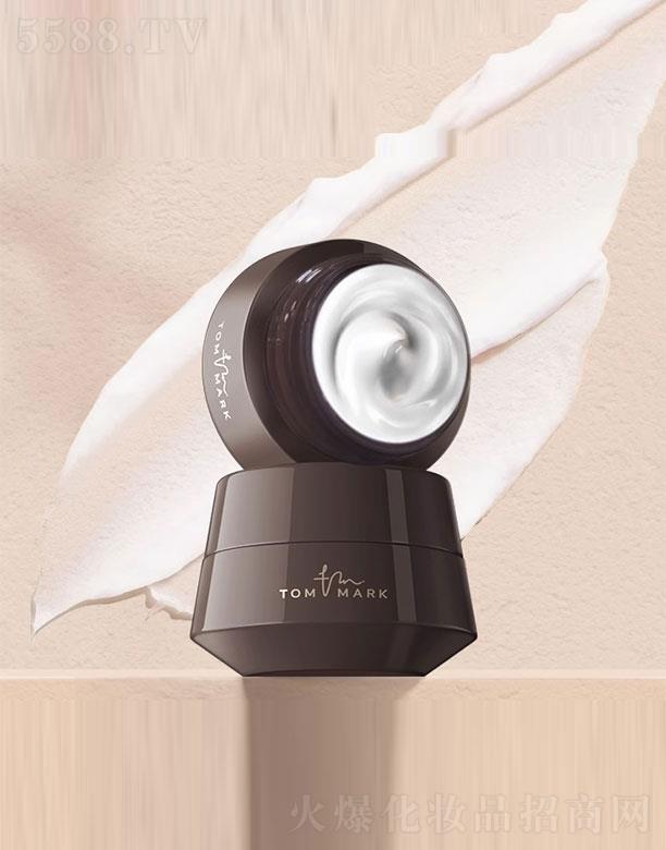 ��퍻��yƷ���Ϻ������޹�˾�����ȿ�Ľ˹�؏�˪