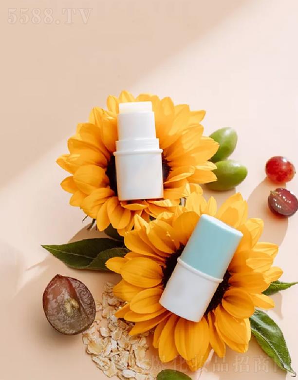 �Ϻ���ɫ���y�Ƽ����޹�˾���냺������