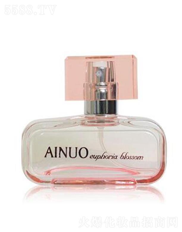 �Ռ��мΌ����û������޹�˾�����Z����ʢ����ˮ