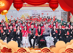 �v��(j��ng)ǧ����δ�����������լ�ף����������������ʮ����