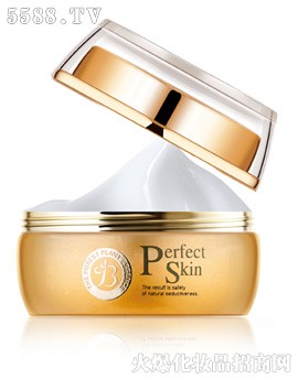 ��ٻ�Ȫˮ��(d��ng)������˪���؝�(r��n)�ͣ�