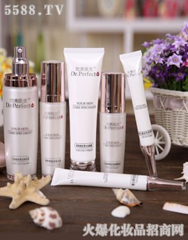 ȫ�ܠI�B(y��ng)�a(b��)ˮ�Ҿ�