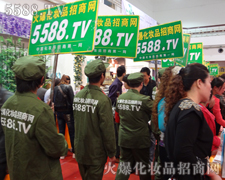 �Gɫ�ĺ������g���ĕ�(hu��)��(ch��ng)