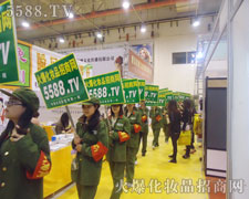 �Gɫ܊�b�����(du��)��Ӣ�˲��l(f��)�������C��