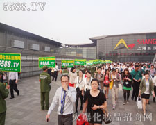 �𱬌�ʿ���ĺ�ˮ�cƴ���T���ˌ�(sh��)���Ļ𱬻��yƷ���̾W(w��ng)