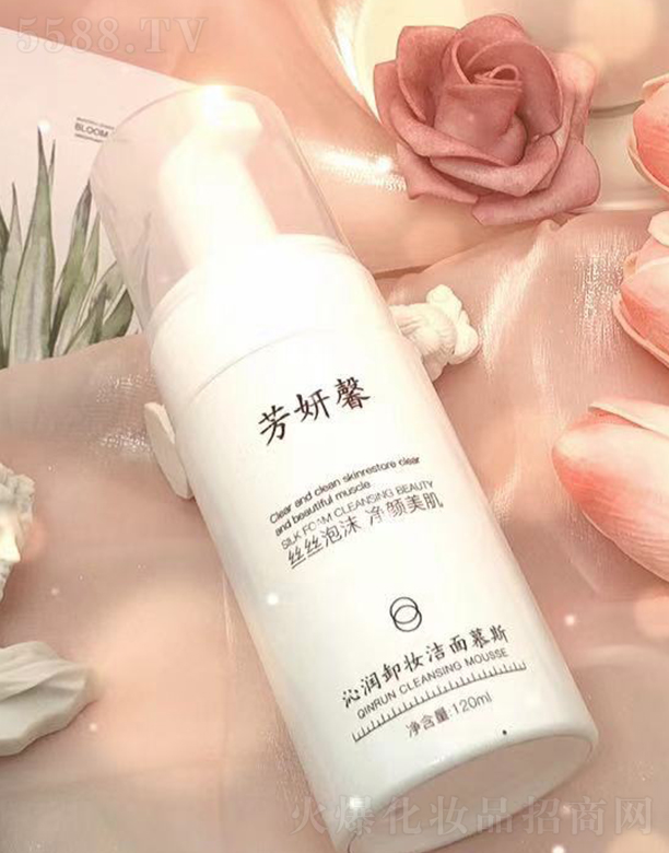 ����ܰ�ߝ�ж�y����Ľ˹