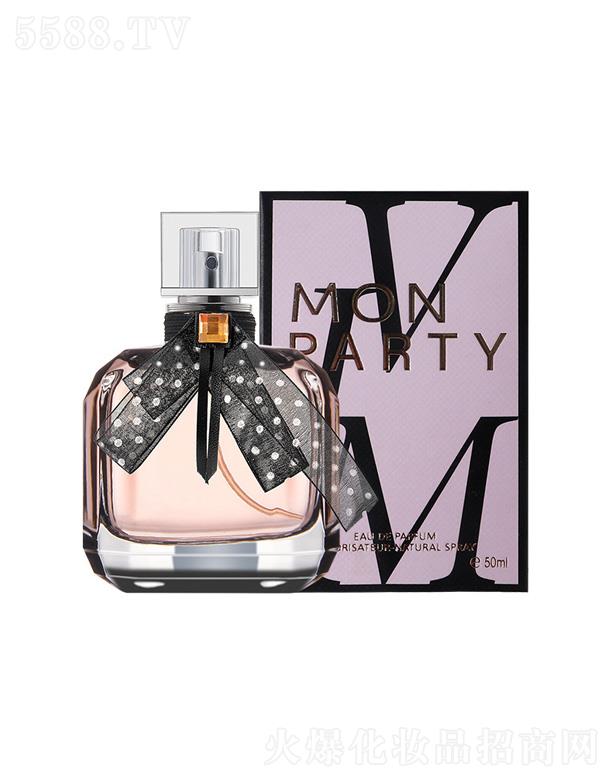 С�������D����Ůʿ��ˮ