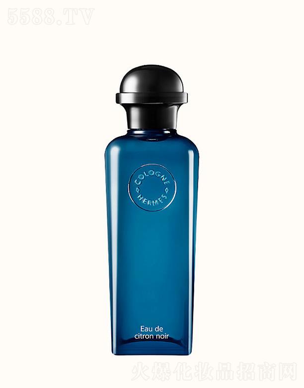 ���R�˺ڙ��ʹ���ˮ 100ml���ٝ����r�����������{