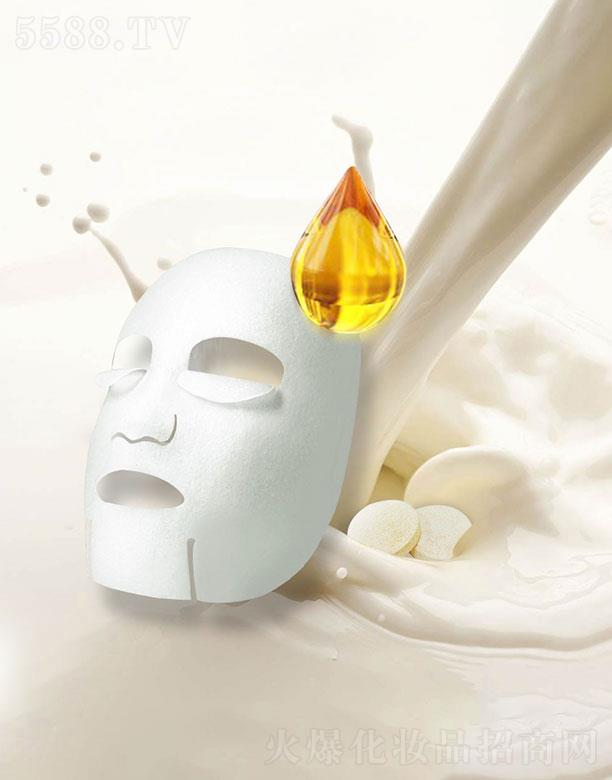 �V�ݽ�ʢ��  ���������v��Ĥ   �a(b��)ˮ�̝�