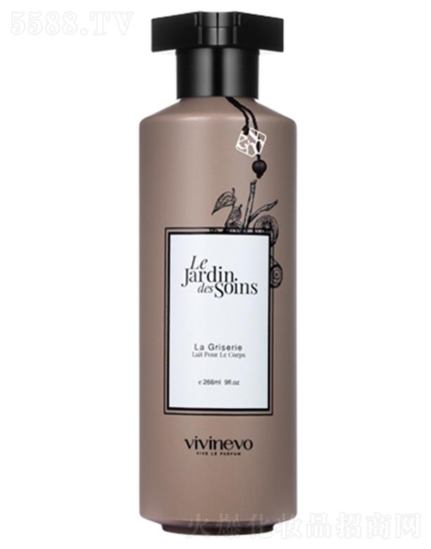 vivinevo�����̝����w��