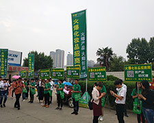 ֻ��ƴ���������M(j��n)ȡ�����ڳ�Խ�����쾫Ӣ����