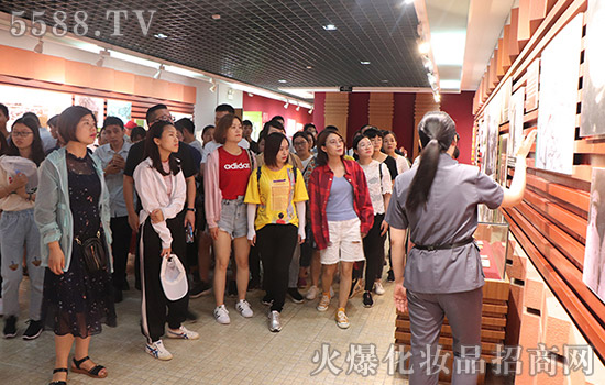 信陽(yáng)紅色之旅參觀博物館 信陽(yáng)紅色之旅參觀博物館