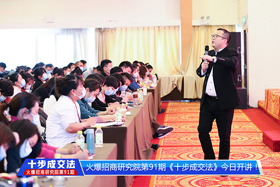 ��ʮ���ɽ���������_(k��i)�n���̷������o���E������N(xi��o)�ۈF(tu��n)�(du��)��������