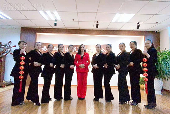 �V���w˹�_(d��)�����yȫ�w�T��ף���H���Ҹ���ؔ(c��i)�\(y��n)ԴԴ����