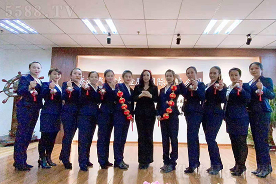 �V���w˹�_(d��)�����yȫ�w�T��ף���H���Ҹ���ؔ(c��i)�\(y��n)ԴԴ����