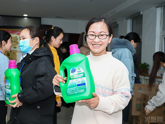 ��(��i)����Ů��(ji��)���𱬾W(w��ng)�ɰl(f��)Ů��(zhu��n)�ٶY��