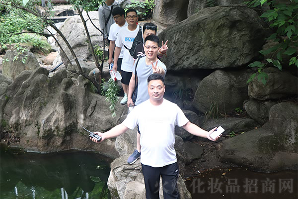 ·���_�£���(m��ng)��������