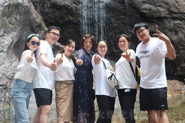 ɽˮ���Ļ��������Ͼ�ɽ