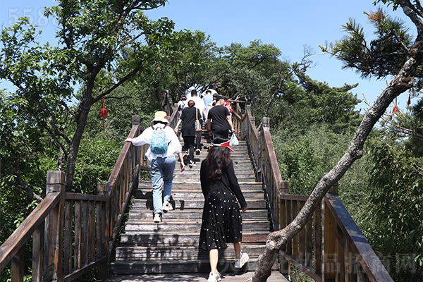 傳承紅色基因,學(xué)習(xí)國學(xué)經(jīng)典,火爆網(wǎng)2021老君山之旅! 傳承紅色基因,學(xué)習(xí)國學(xué)經(jīng)典,火爆網(wǎng)2021老君山之旅!