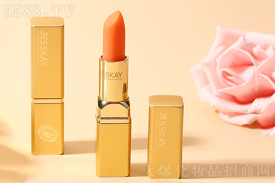 JESSKAY玫瑰精油修復(fù)唇膏 JESSKAY玫瑰精油修復(fù)唇膏
