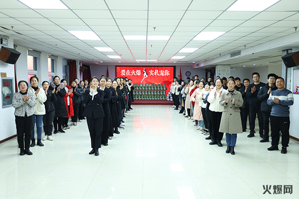 �펽�`���A�������»����𱬾W(w��ng)��T���l(f��)��Ů��(ji��)�YƷ��