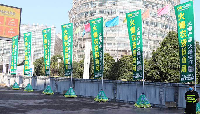 չ������