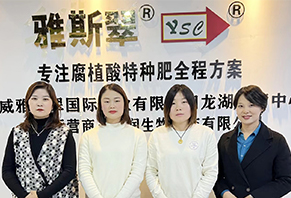 �𱬾W���M��˹�伯�F