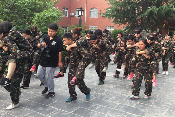 ��(j��ng)�v�D���ĥ�y���w��H������������F