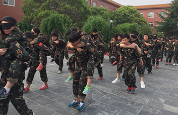 ��������·���L(f��ng)����ˣ����xһ·������