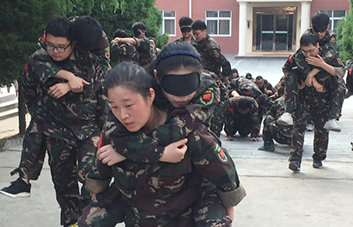 �������������Փ�D�y�U�����Ҷ����վo������c��ͬ����