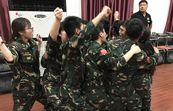 ���벻�ǆ΂��˵����o�����ǈF꠹�ͬ�ĈԳ�����ͬ�����o��