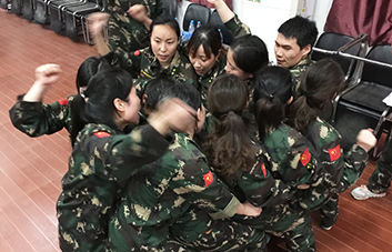 ���ˉ��룬���ˈF���ÿ���˱،��Գ���ȥ��