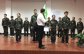 �̈����(zh��n)����ݔ�A����֮�������Ү�(d��ng)�o�����ģ�