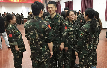 ���ڰl(f��)�F(xi��n)��߅������������߆݌��e�˵�ٝ��