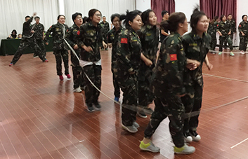 �����X�ѡ��Ʊ��O�����@һ·�҂��A��Ư����