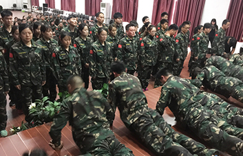 �e�ֱ�Q���I(l��ng)�����������F(xi��n)��W(xu��)�T��