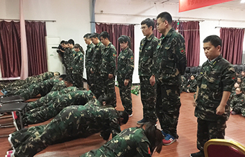 �I(l��ng)��(d��o)���ǈF꠵ĺ�����һ��һ�ж��Ǳ�����