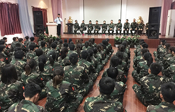 �����ӡ�����(zh��n)������������I(l��ng)��(d��o)������չʾ��