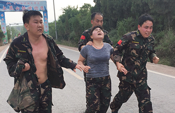 15����ͽ��ĥ�Z���𱬾W(w��ng)�T�;�Ӣ�F����O����